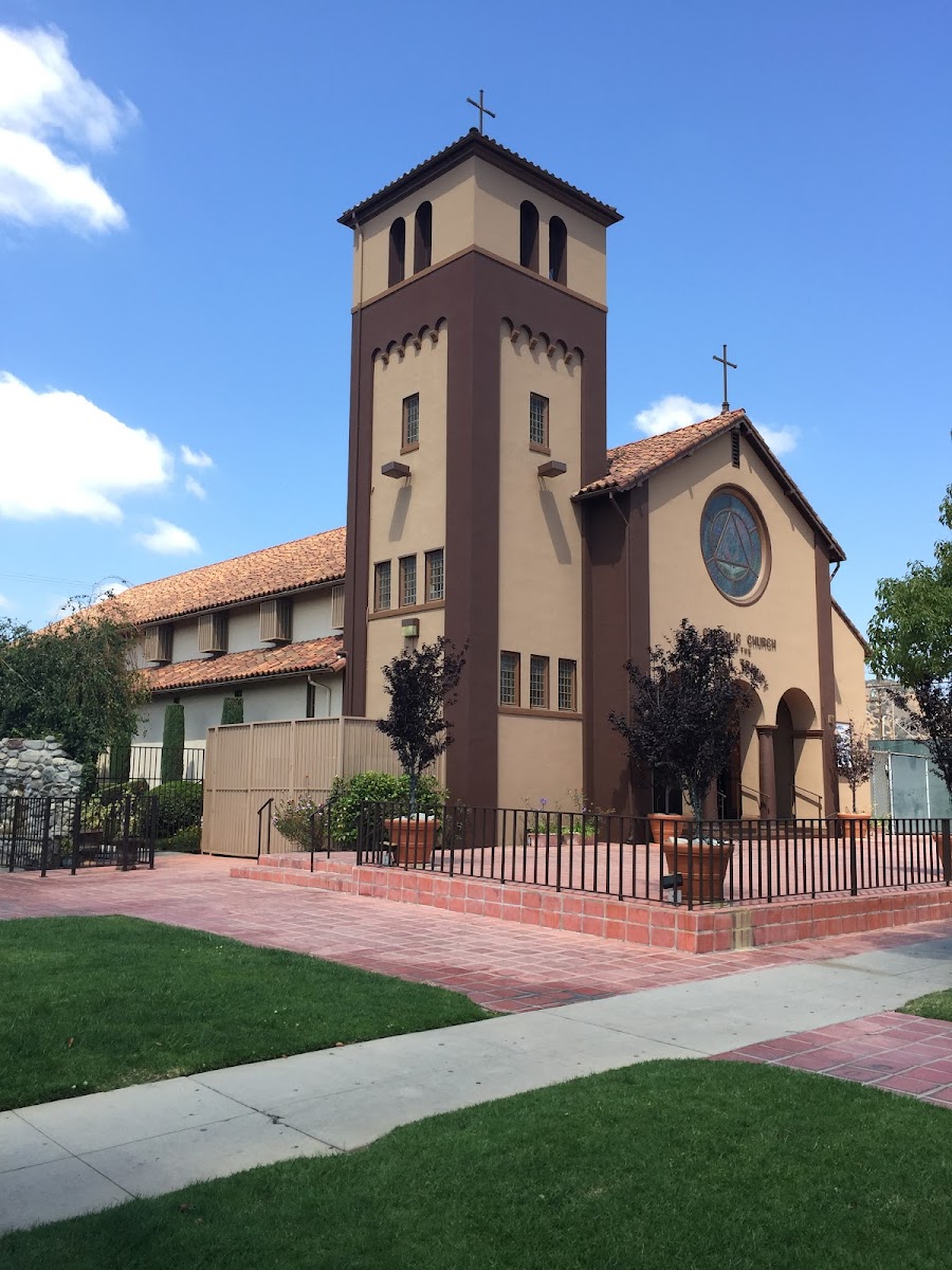 Holy Trinity (Atwater Village)
